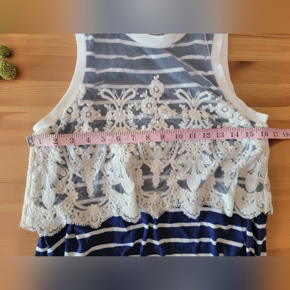 9-h15 stcl by Anthro Stripe Tank ~ Medium - Picture 5 of 9